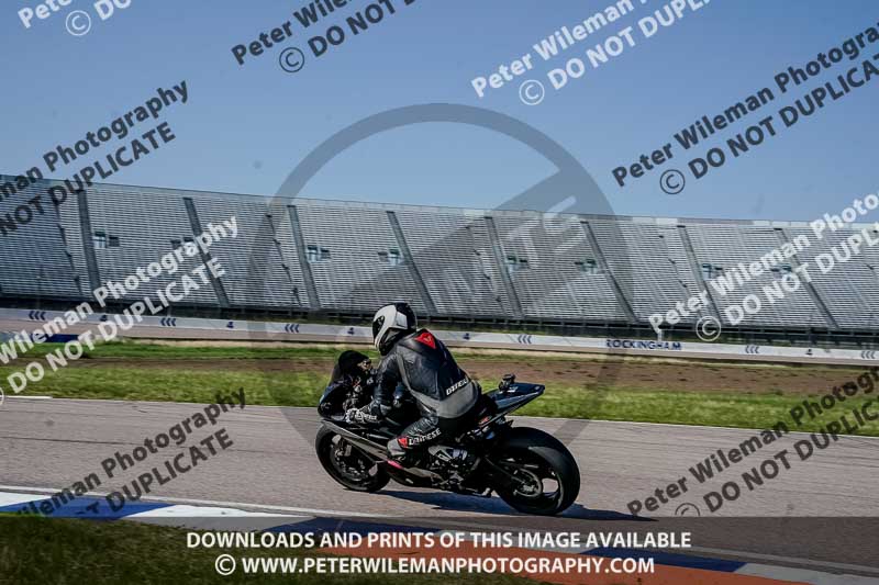 Rockingham no limits trackday;enduro digital images;event digital images;eventdigitalimages;no limits trackdays;peter wileman photography;racing digital images;rockingham raceway northamptonshire;rockingham trackday photographs;trackday digital images;trackday photos